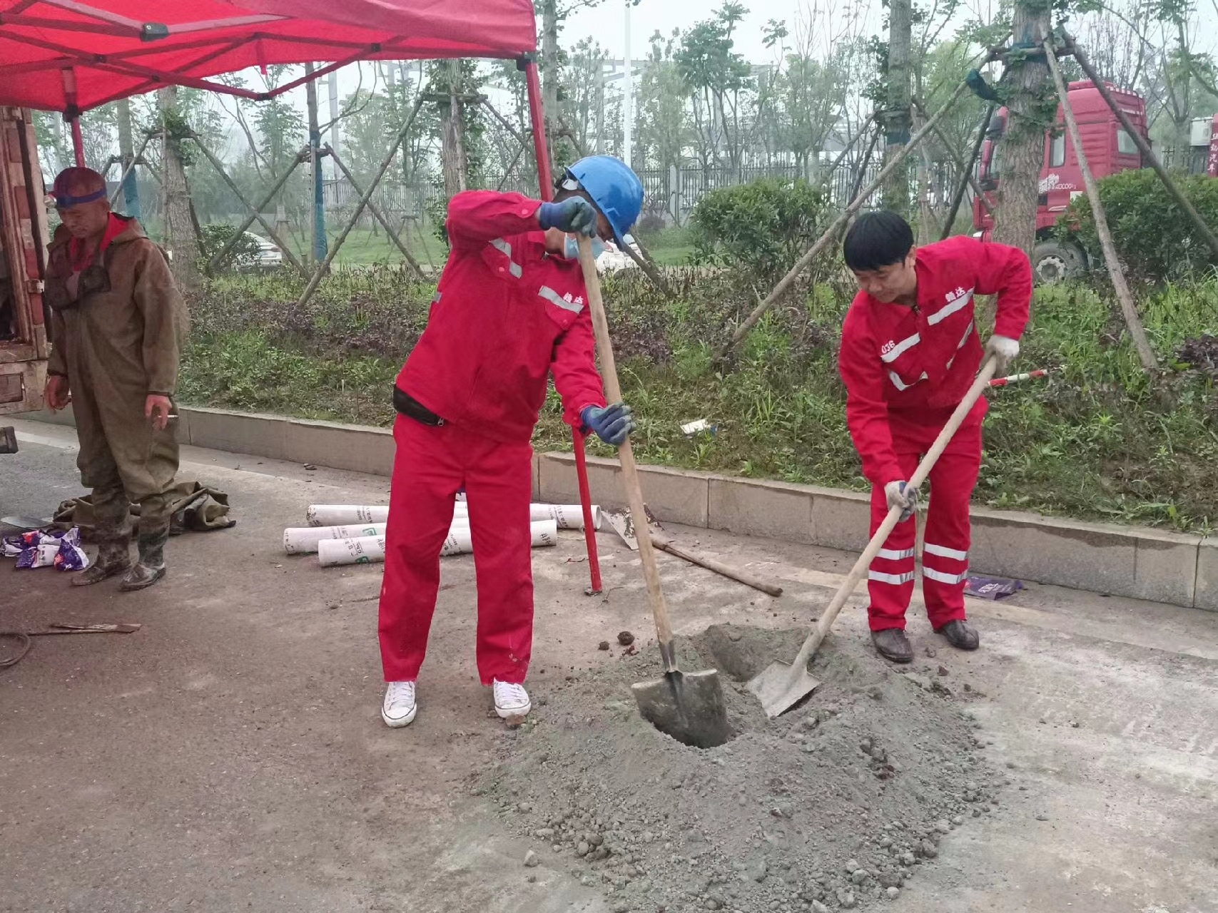 稷山管道疏通哪家好】及时进行市政管道清淤